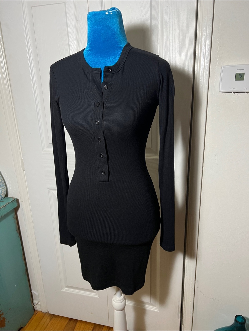 NWOT CLYQUE The Label Annie Black Bidi Dress Stretchy Women’s Small - Picture 4 of 9
